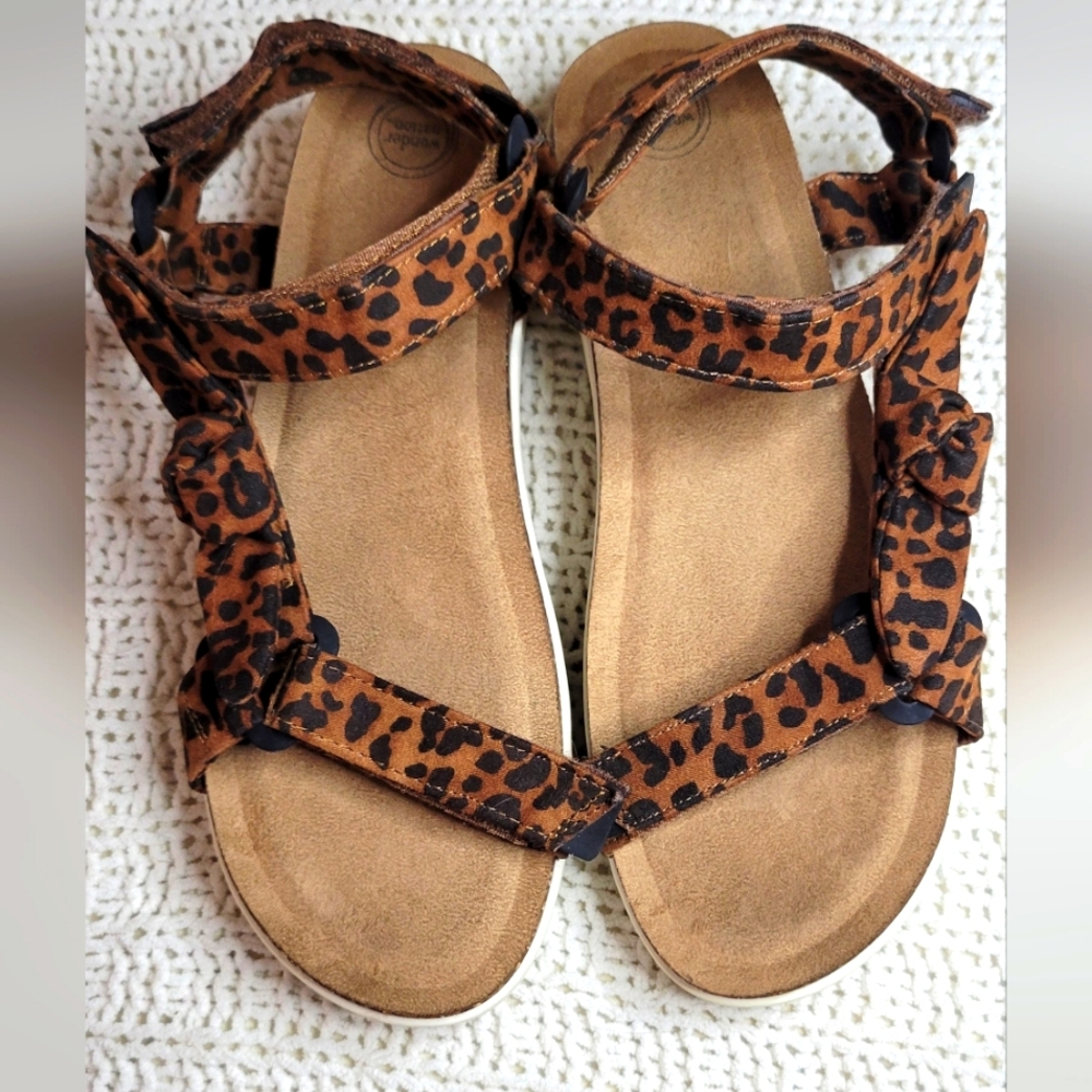 Wonder Nation Animal Print Sandals Big Kids 6